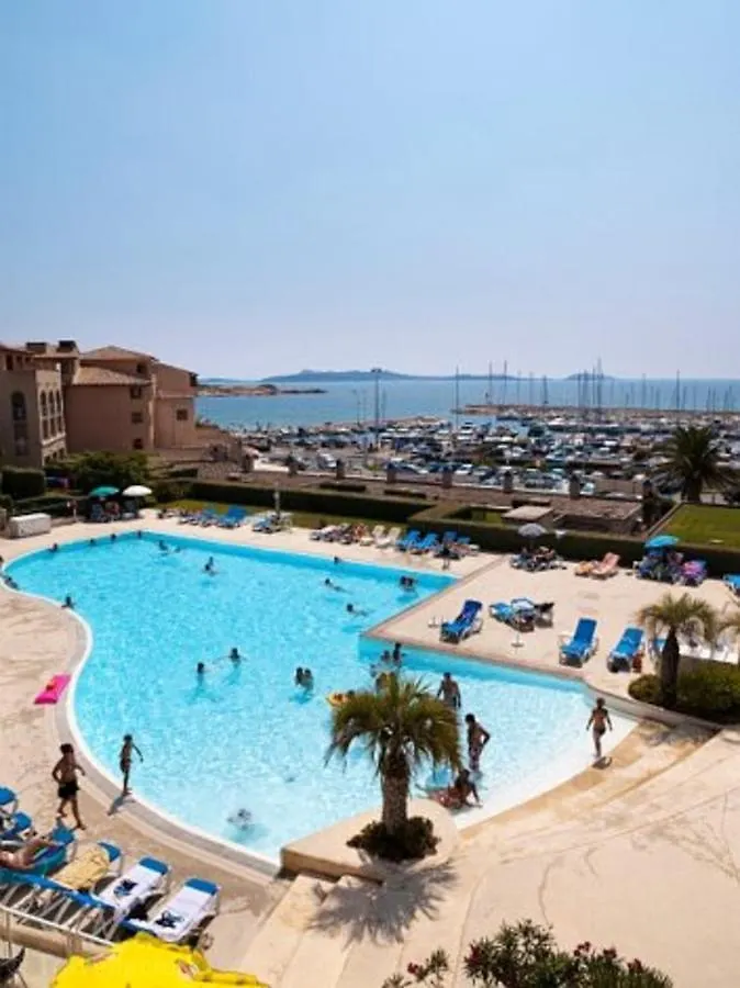 Appartement Charmant Pres De La Plage Et Une Piscine 32 M² Six-Fours-les-Plages 0*,